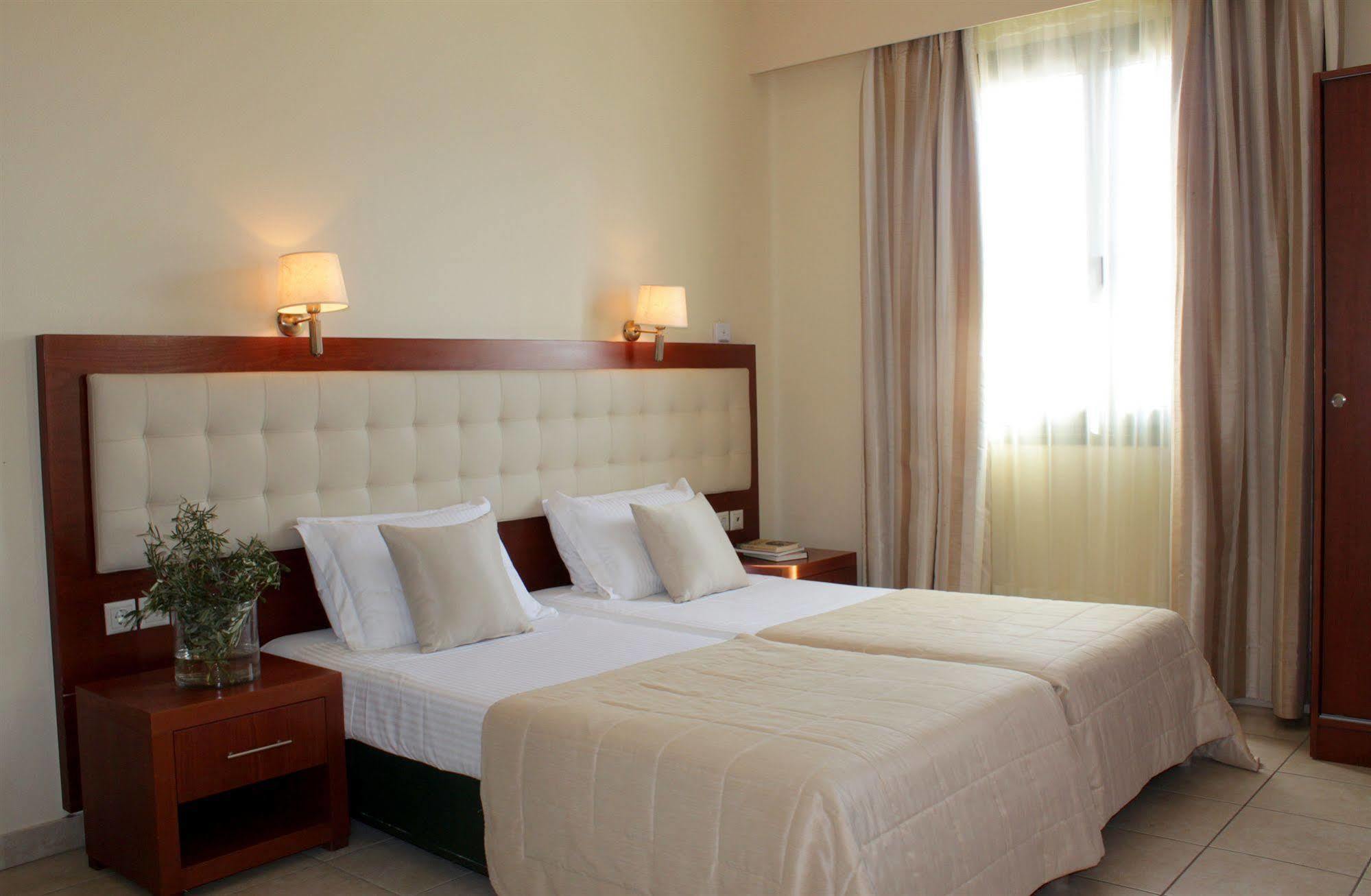 Tourist Boutique Hotel Argostoli  Exteriör bild